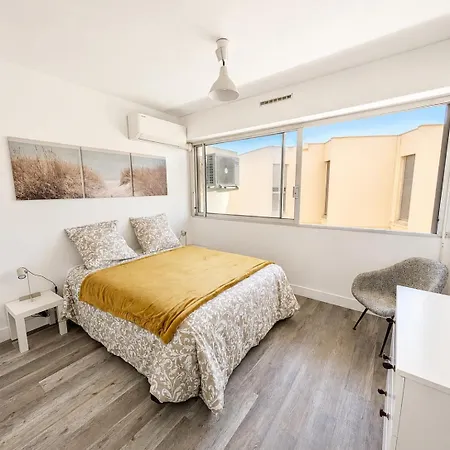Apartament Duplex Entierement Renove Avec Clim, Vue Et Acces ! *